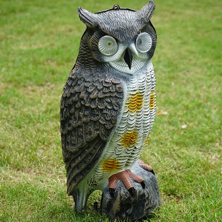 Pest repellent Solar Powered eyes glow Plastic  Owl decoy  to scare bird Plastic Owl Crow Bird Scare