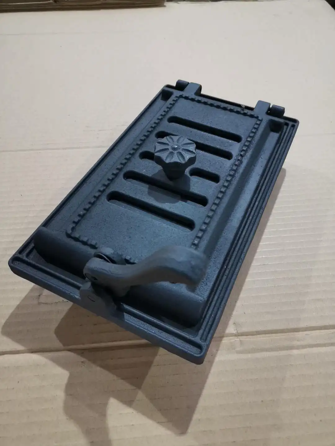 Black paint fireplace ash box door with cast iron material