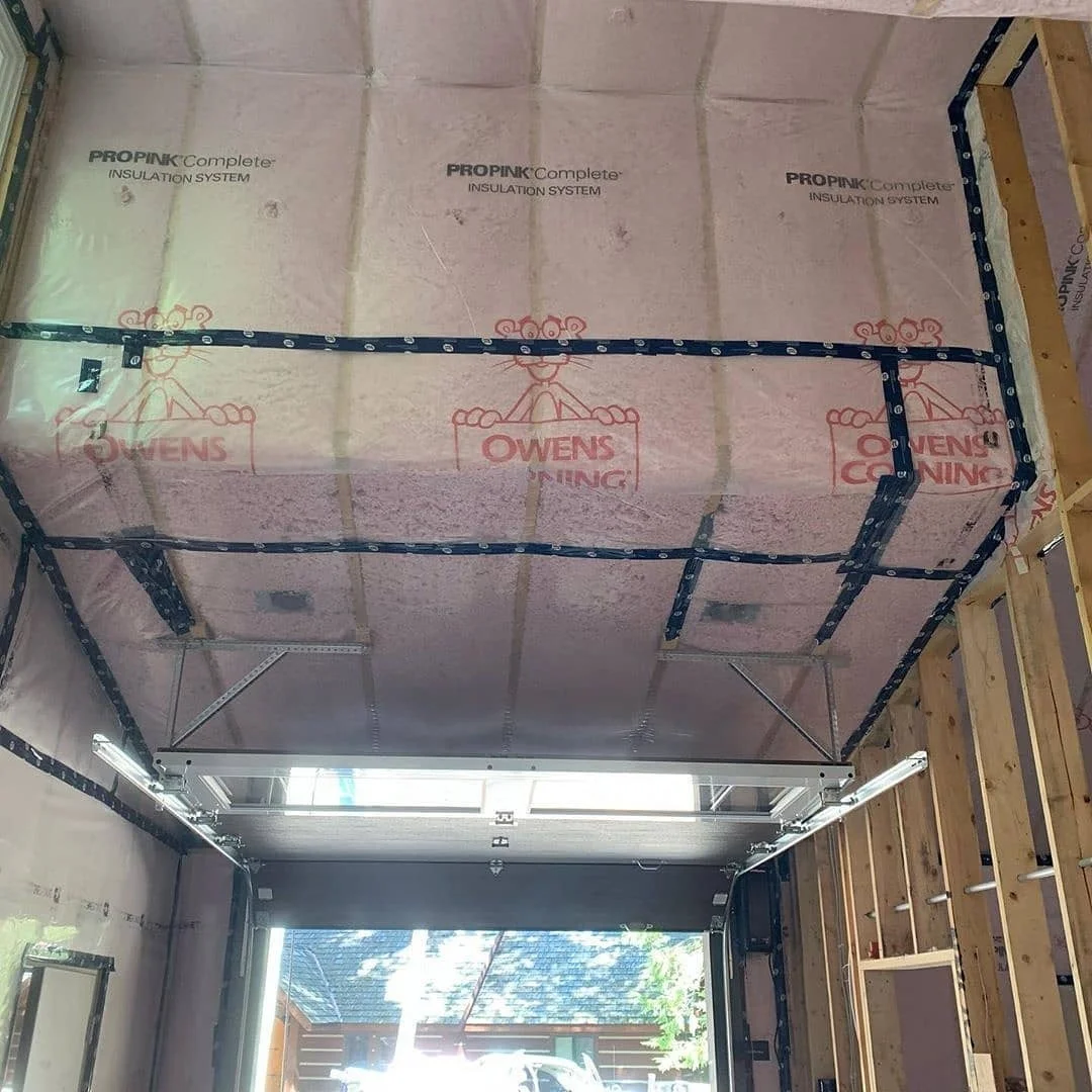 Sealing And Seaming Polyethylene Vapor Barrier Sealing Tuck Tape Blue