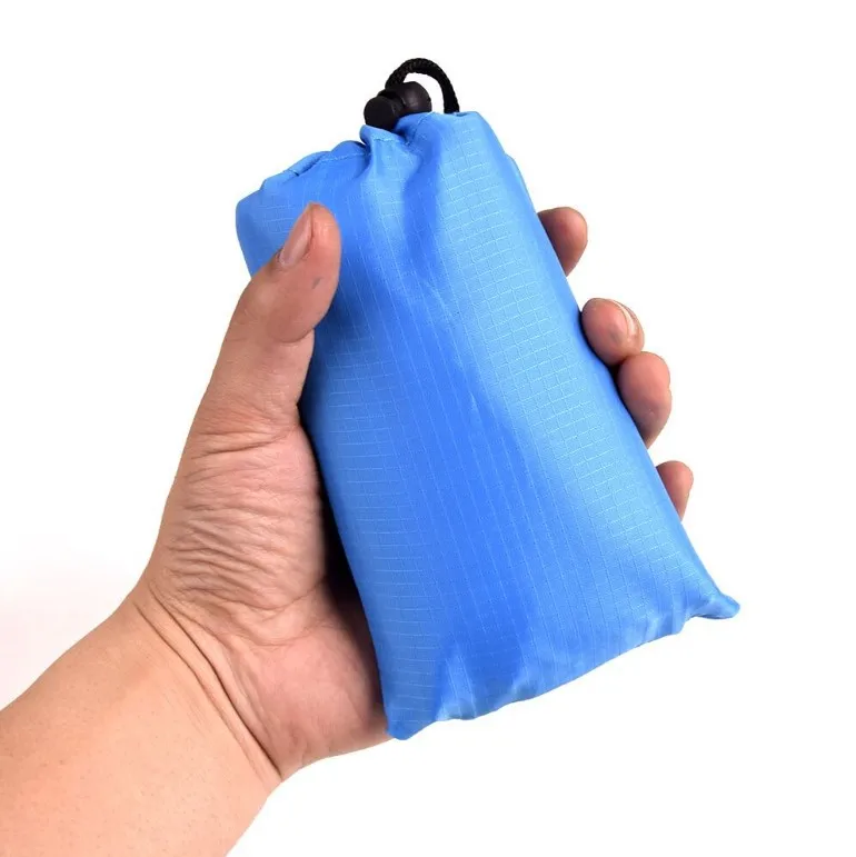 Outdoor picnic porket mat Lightweight Waterproof mat mini folding beach mat