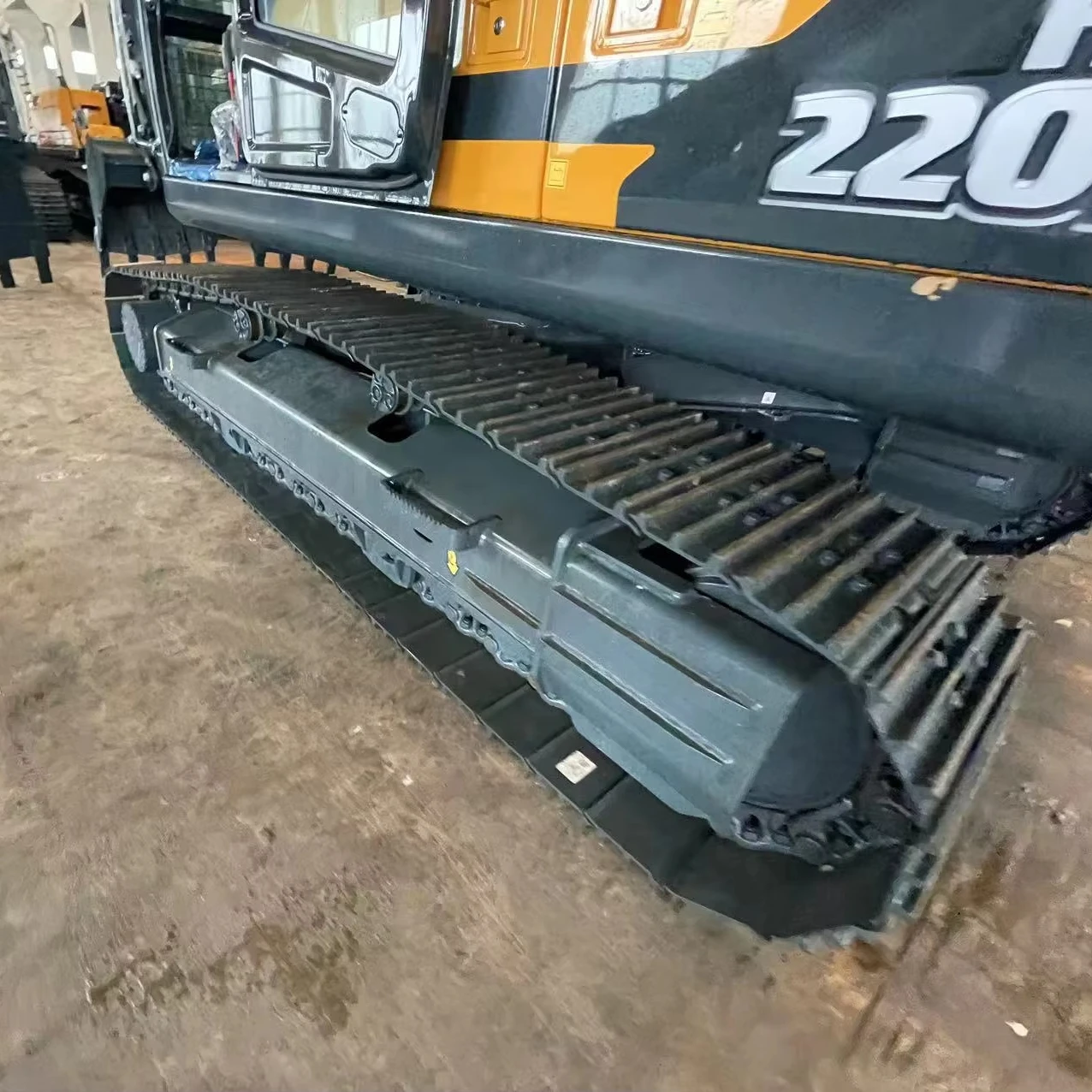 New HYUNDA HX220HD Excavator 21 Tons XIANDAI