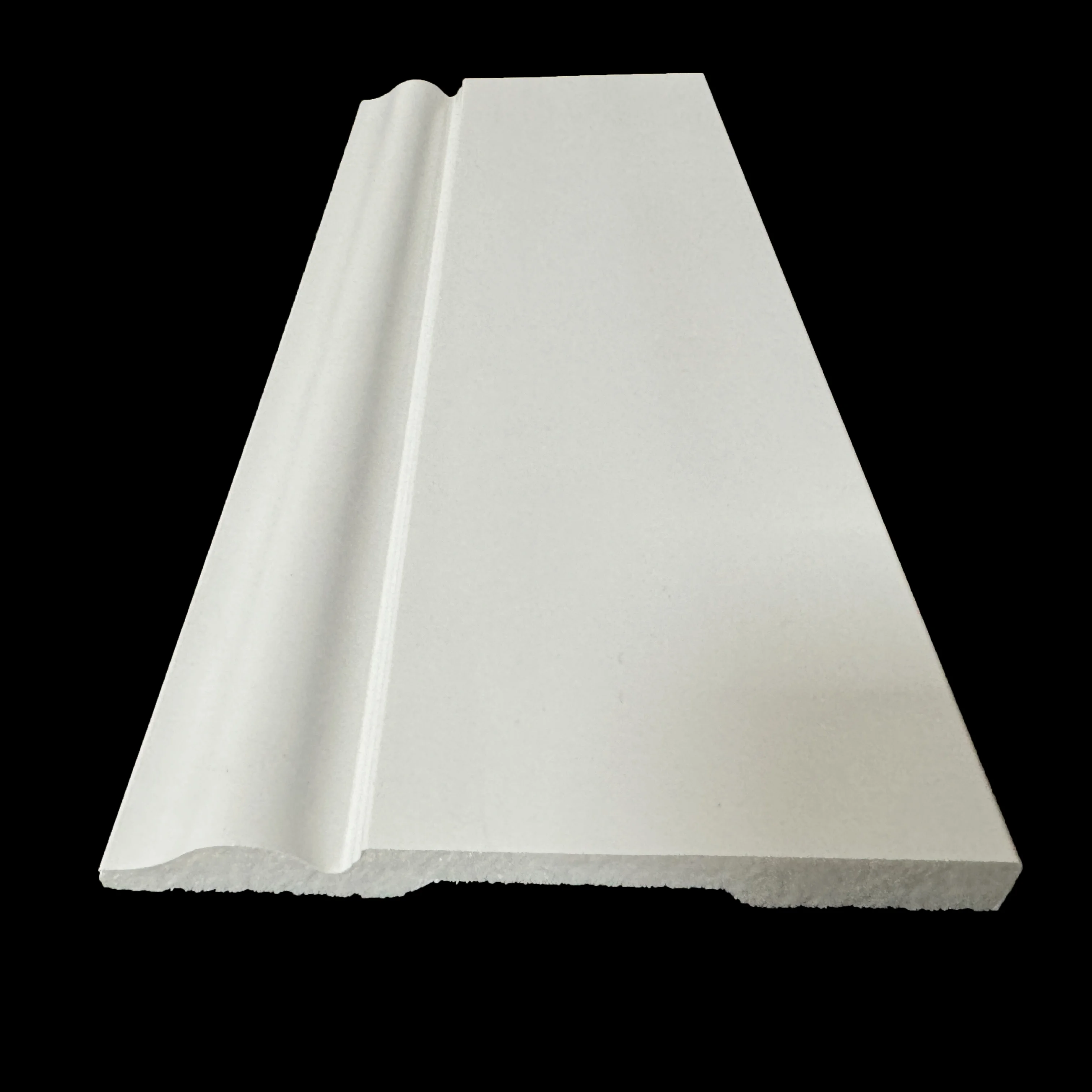 Декоративный плинтус из полистирола