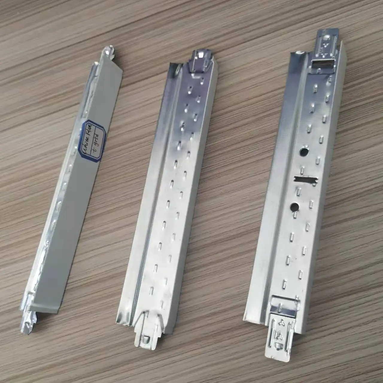 Factory Supply High quality ceiling tile hanging frame/false suspended galvanized ceiling t grid