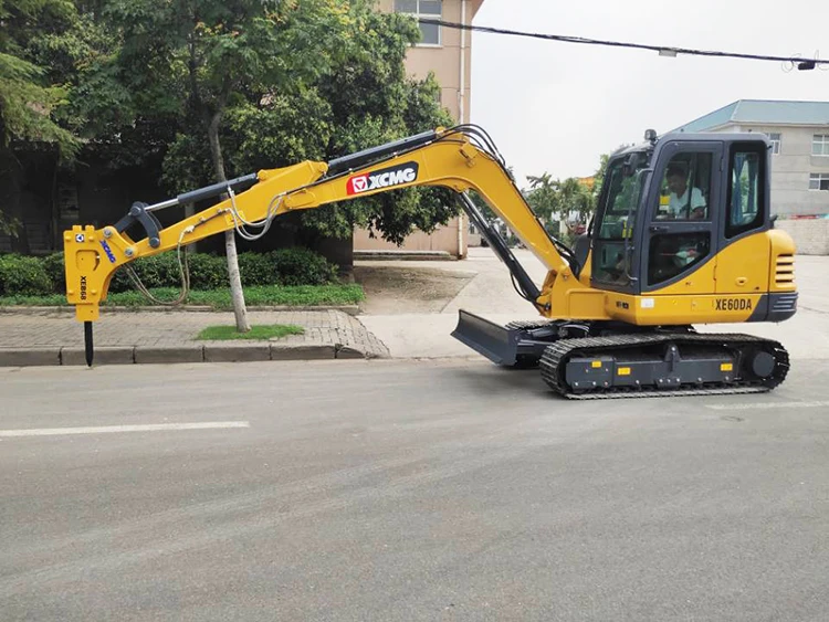Многофункциональный китайский мини-экскаватор XCMG 6ton XE60DA