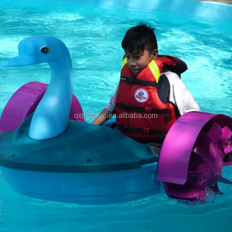 New style animal duck shape plastic rowing water kids hand paddle pedal boat for swimming pool