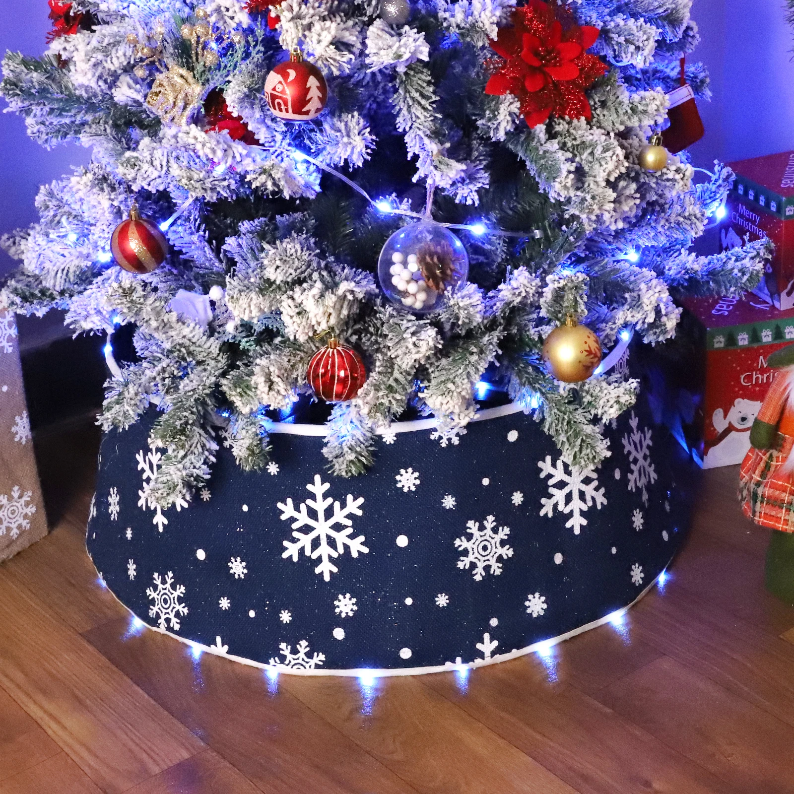 Macting Decorative Tree Stand Cover Tree Ring with String Light for Christmas Decor Snowflake Tree Collar