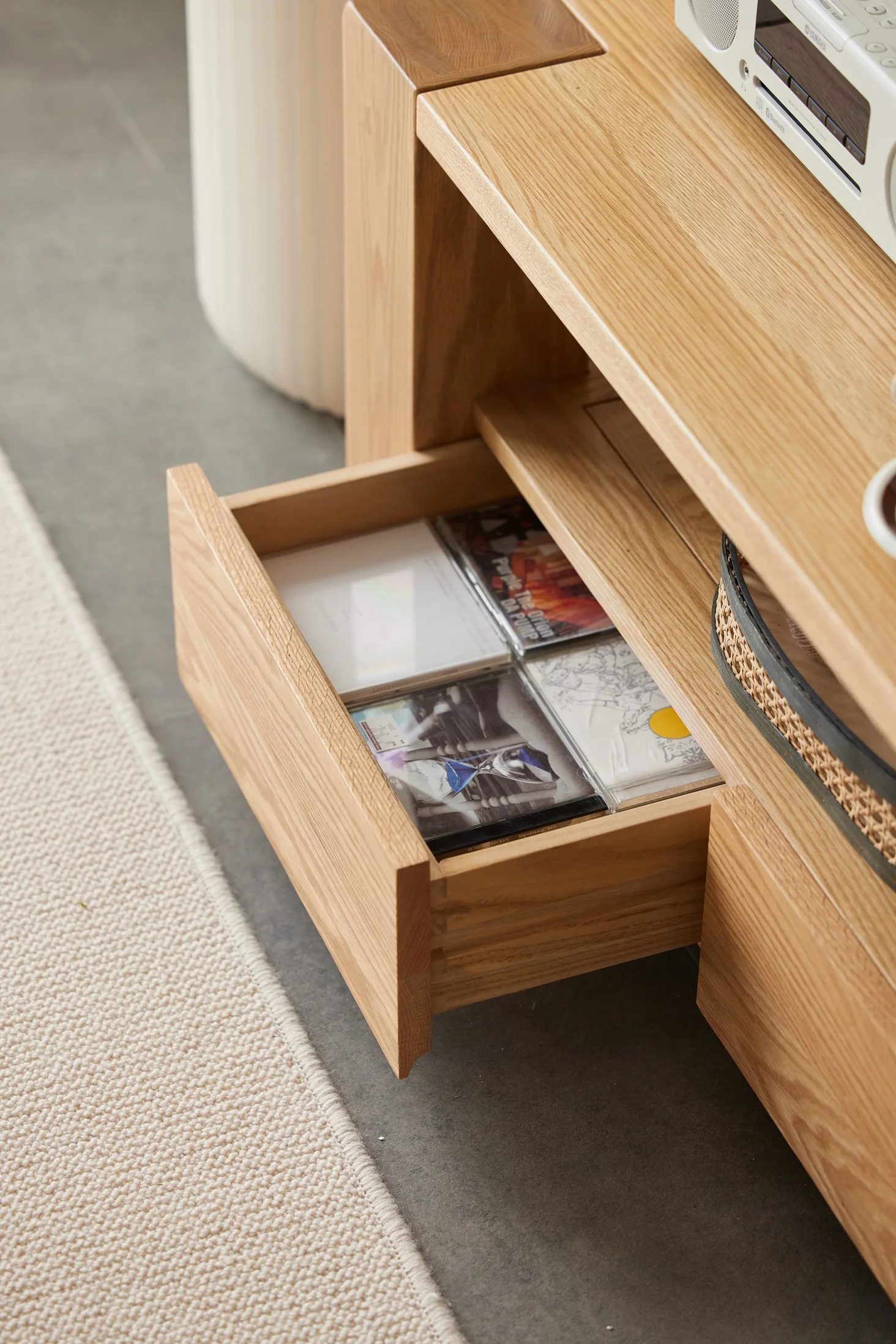 B1081 modern wooden tv rack designs simple tv cabinet solid oak wood tv stand furniture