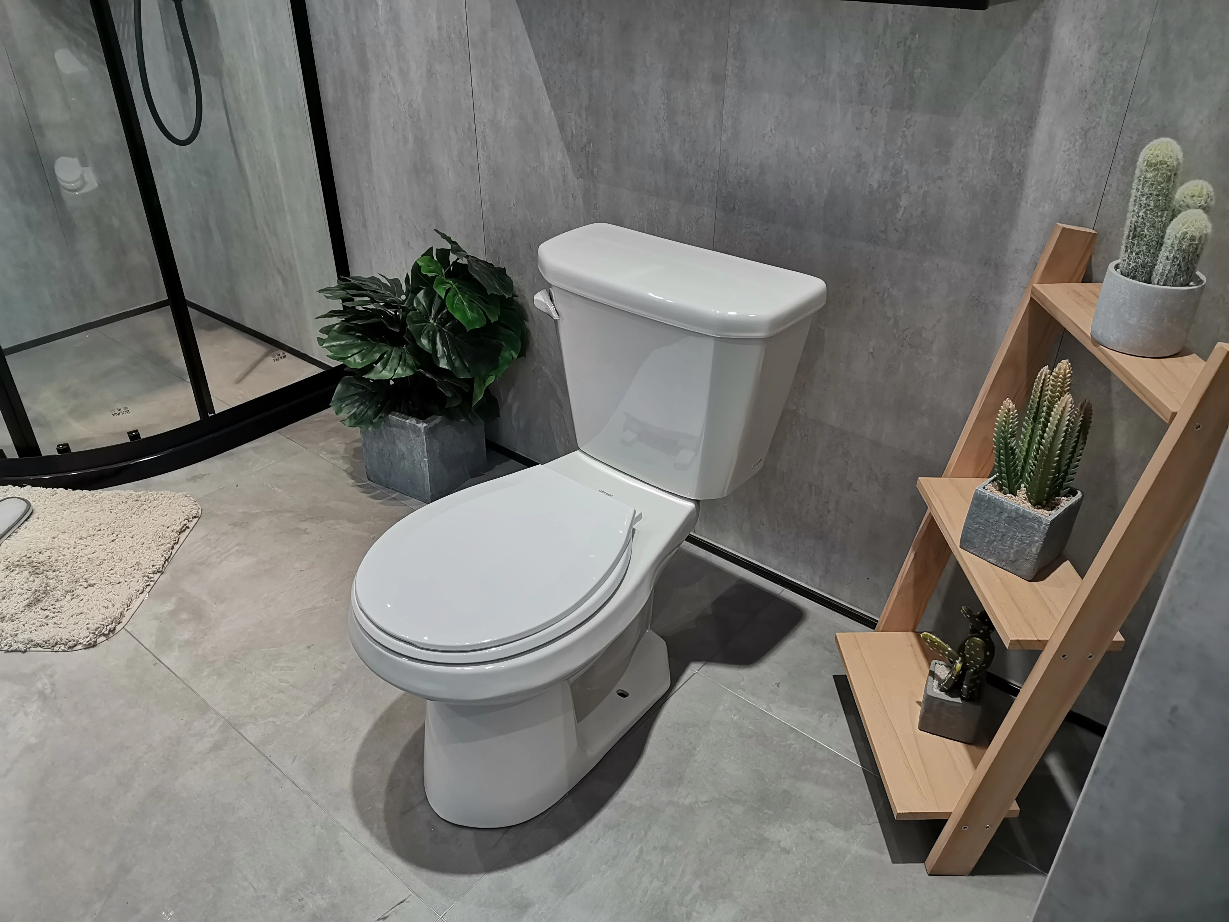 Factory North American cUPC Standard hot selling Bathroom toilet bowl Side Flush Floor Mounted Two Piece Toilet