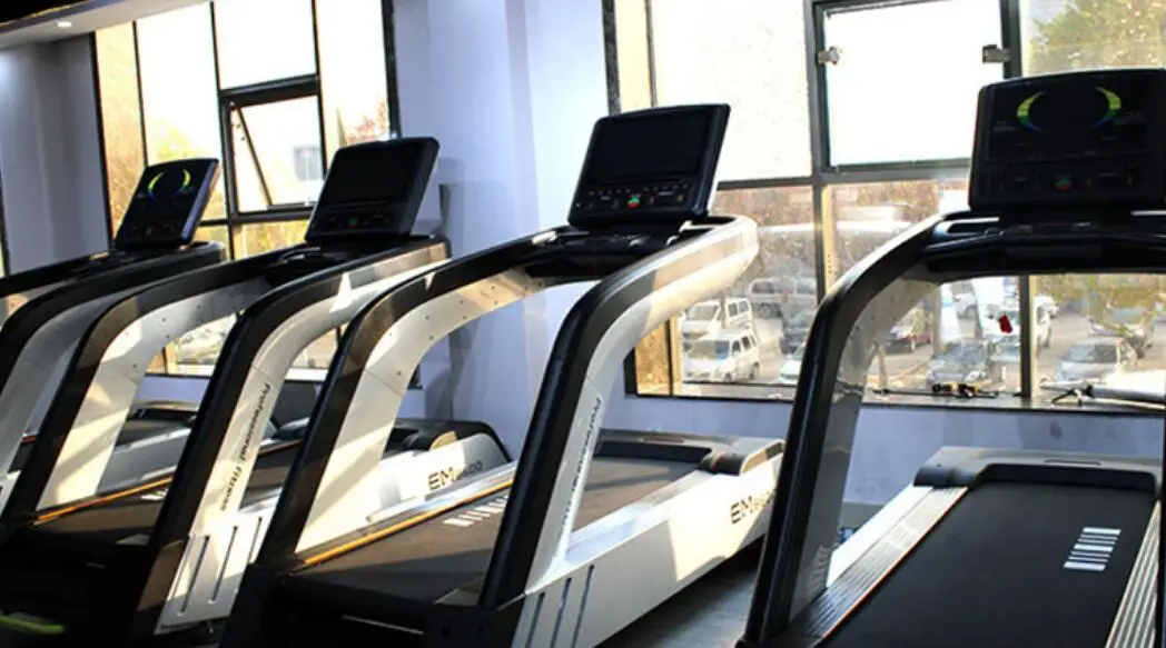 EM8600 Hot sale gym fitness sports machinery electric treadmill commercial home treadmill with screen treadmill