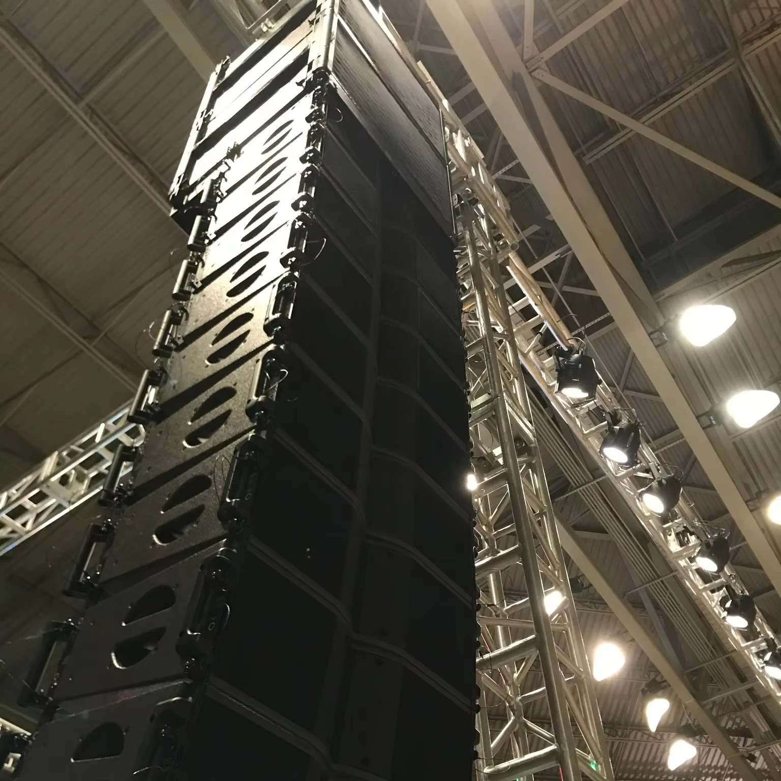 HOT SALE Professional  Line Array  Sub Bass speaker Low Bass MusicSystem For BAR Outdoor Audio china professional speaker KARA