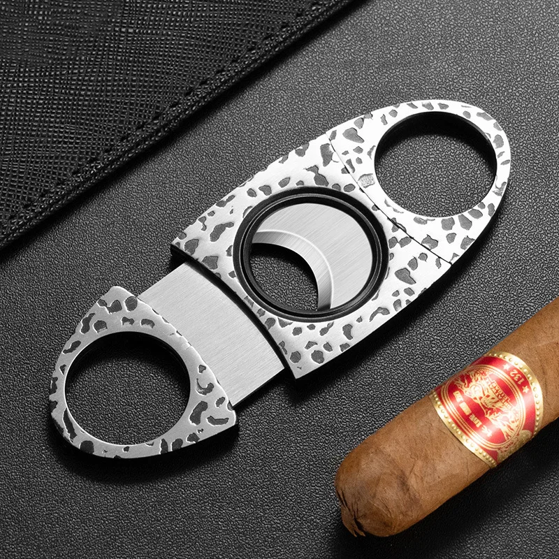 Cheap New Luxury Cigar Cutter Stainless Steel Custom Logo Blade Cigar Cutter Smoking Accessories Cigar Scissors