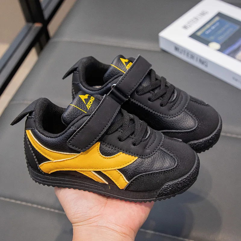 2025 Весенняя новая детская спортивная обувь повседневная для мальчиков легкая противоскользящая