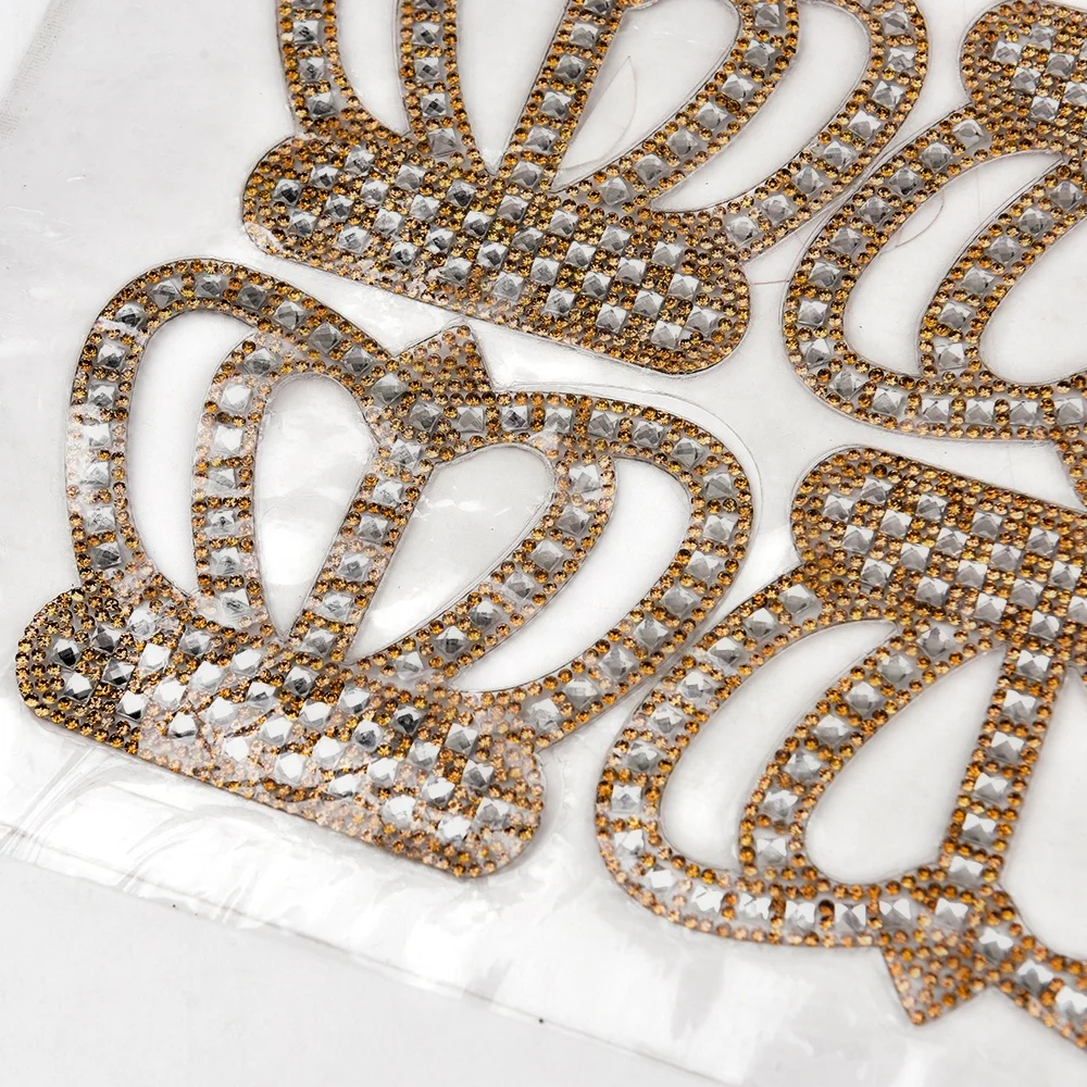 Hot Fix Lt Col Topaz Glass Rhinestone Crown Patches Kids Clothing Iron on Strass Motifs Customized Crystal Applique