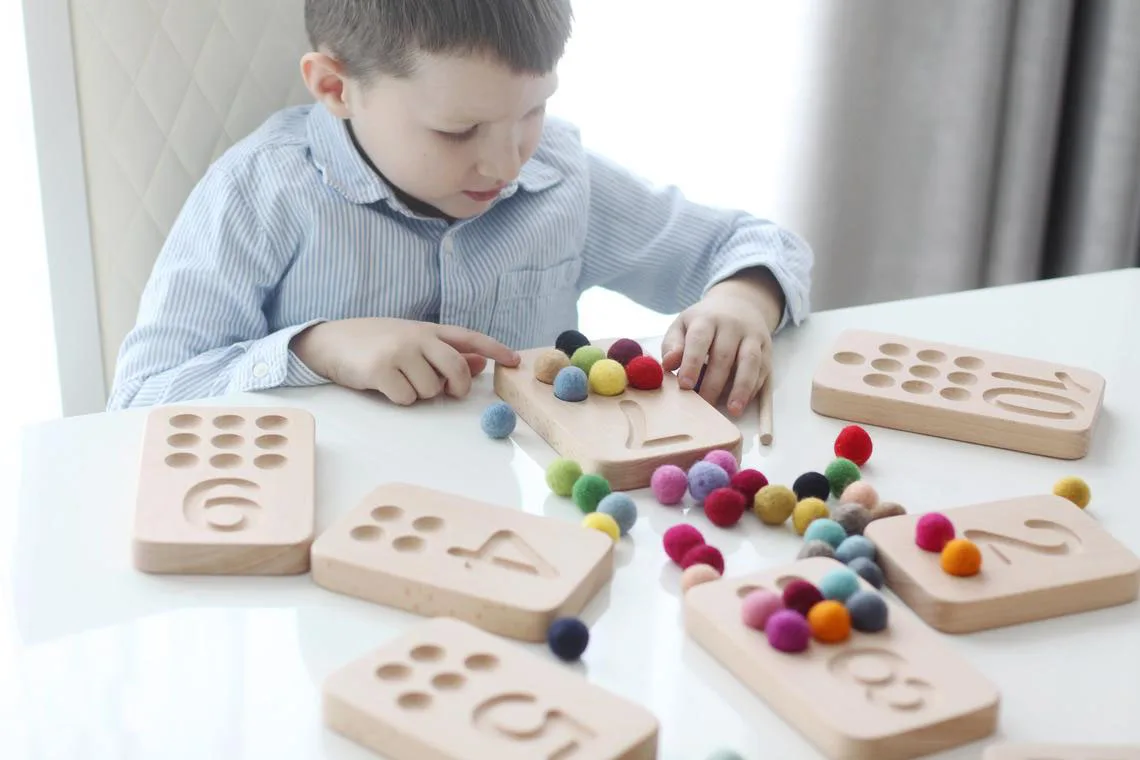 Learning Montessori Counting Tracing Boards With Stand 1-10 Math Number Wooden Alphabet Numbers Tracing Board