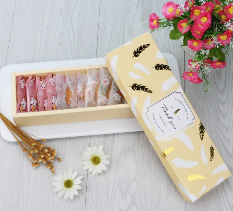 Wholesale Custom New Design Feather Printed Paper Bag with Box Set for Candy Cake Food Biscuit Mooncake Gift Packaging