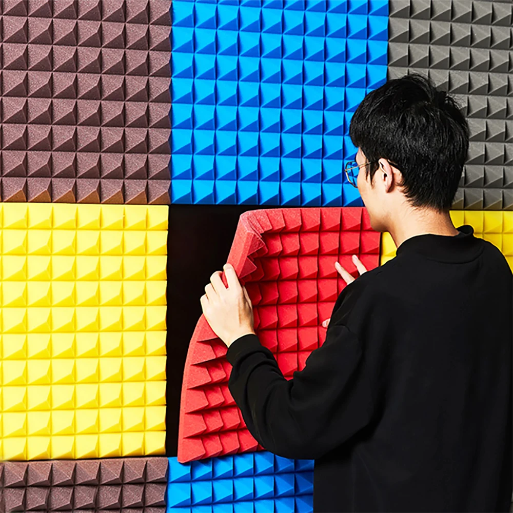 Заводская розетка огнестойкая звукоувлажняющая пенопластовая панель в форме пирамиды для акустической плитки KTV