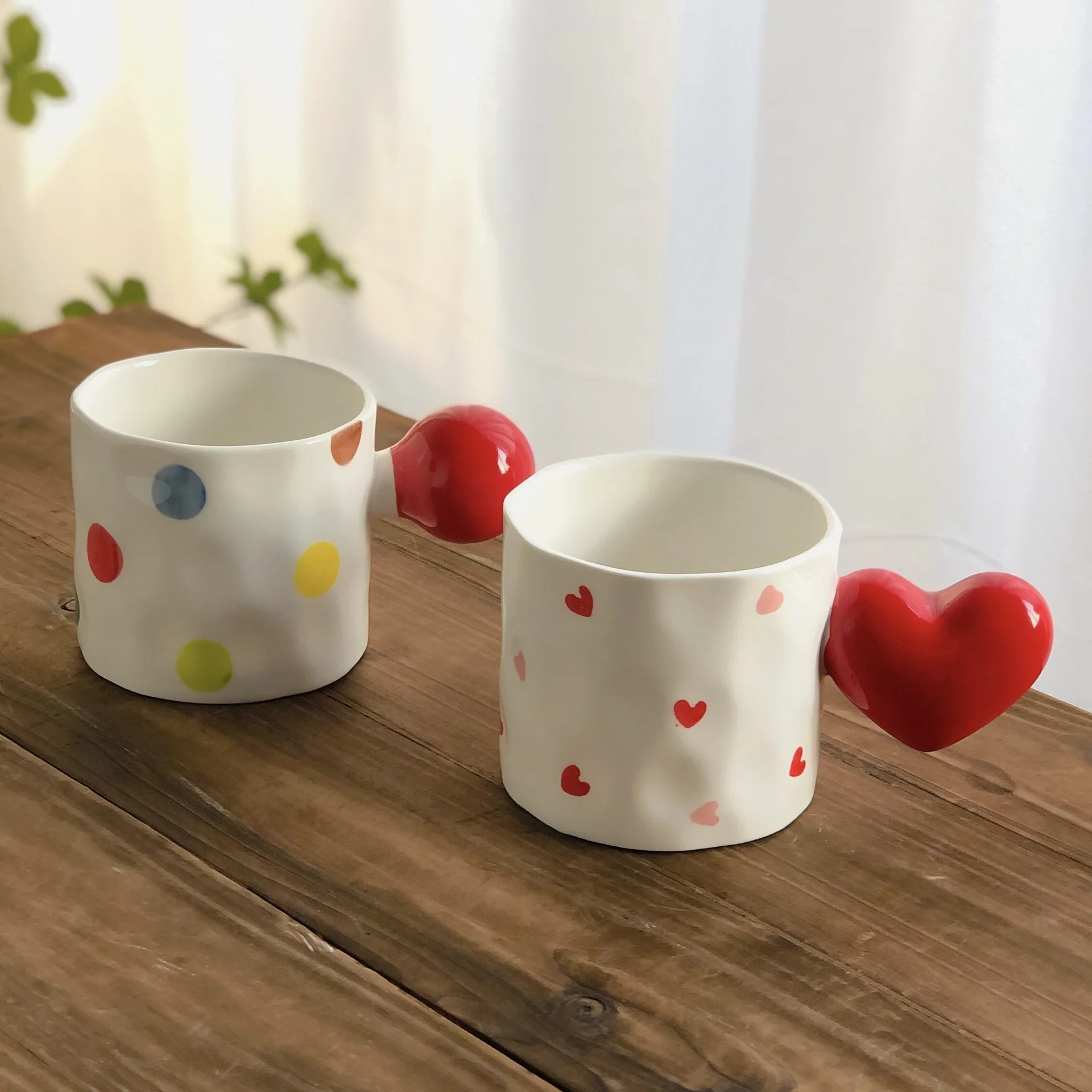 Embossed handpainted surface  valentines gift porcelain drinkware wholesale tea mug custom coffee ceramic cup with heart handle