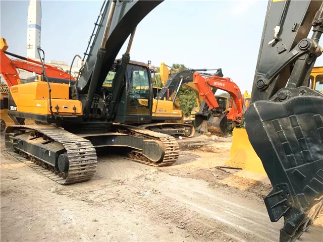 Good Condition Hyundai 305LC-9T crawler excavator for sale. Hyundai 215.225.305 crawler excavator for sale