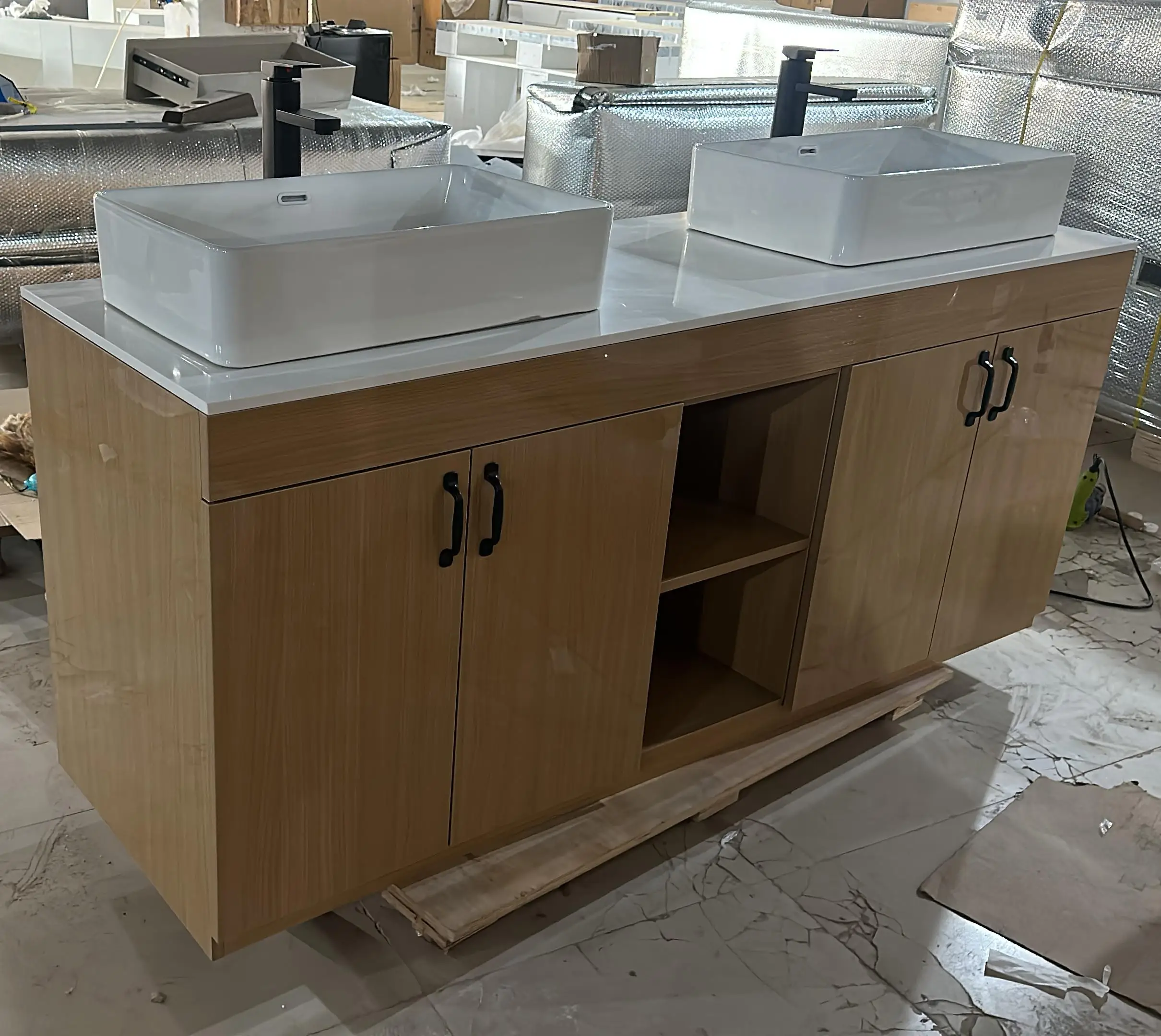 Кухонная раковина из нержавеющей стали