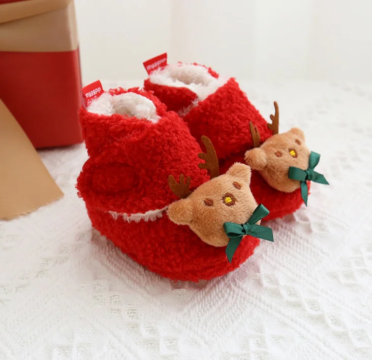 
Christmas Santa lovely design soft sole winter baby shoes 