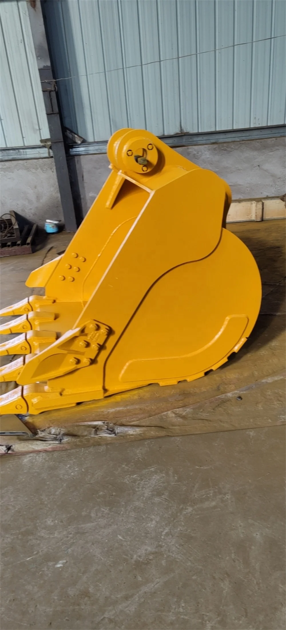  Стандартное ведро 1 0 куб. М для экскаватора CAT320
