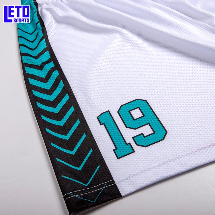 Salute Soccer Premium Sports Wear Top Quality Team Soccer Jersey Customized Club Soccer Uniform