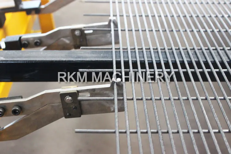 automatic anti climb panel fence wire mesh welding machine