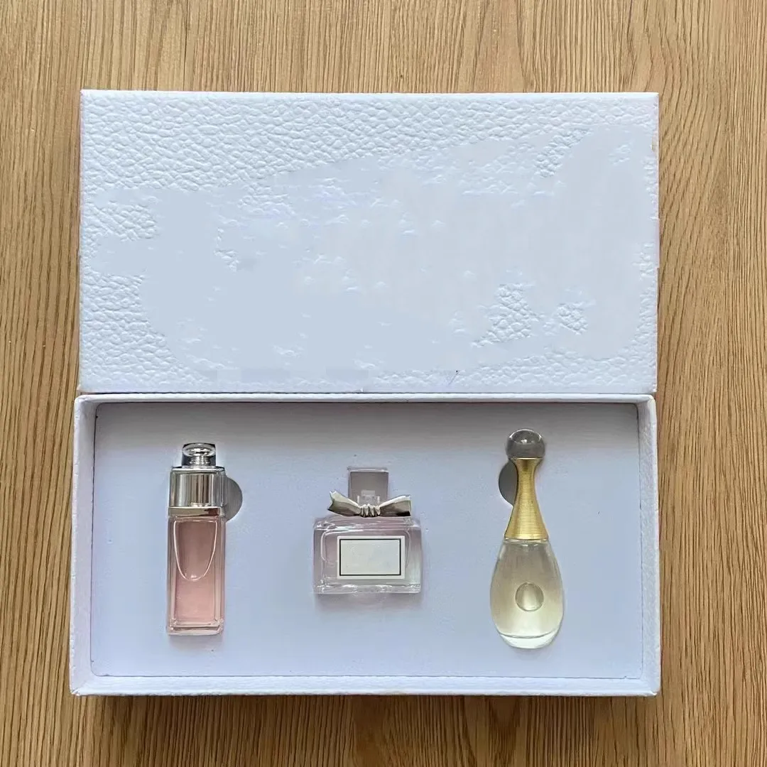 Fashion Genuine Pure Flower Fruity Light Natural Long Lasting Women Perfume Set WIth Gift Box