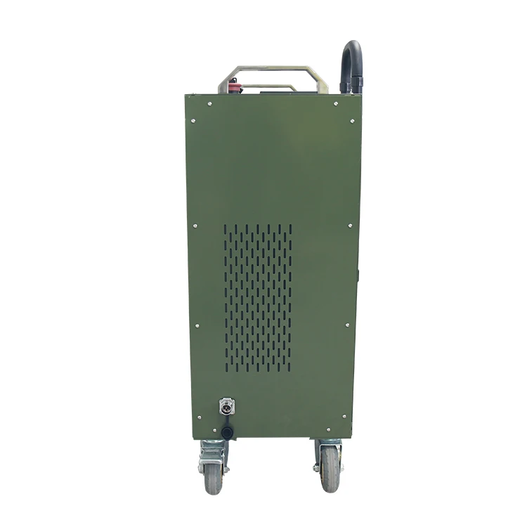 MRJ-Laser 200W suitcase type pulse laser cleaning machine for oil stains cleaning.