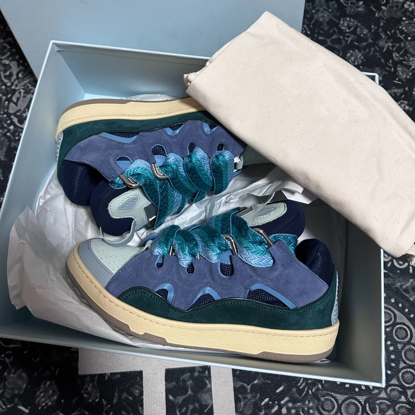 High Quality Fashion Luxury Original Chunky Casual Shoes Walking Style Designer Curb Sneakers Shoes