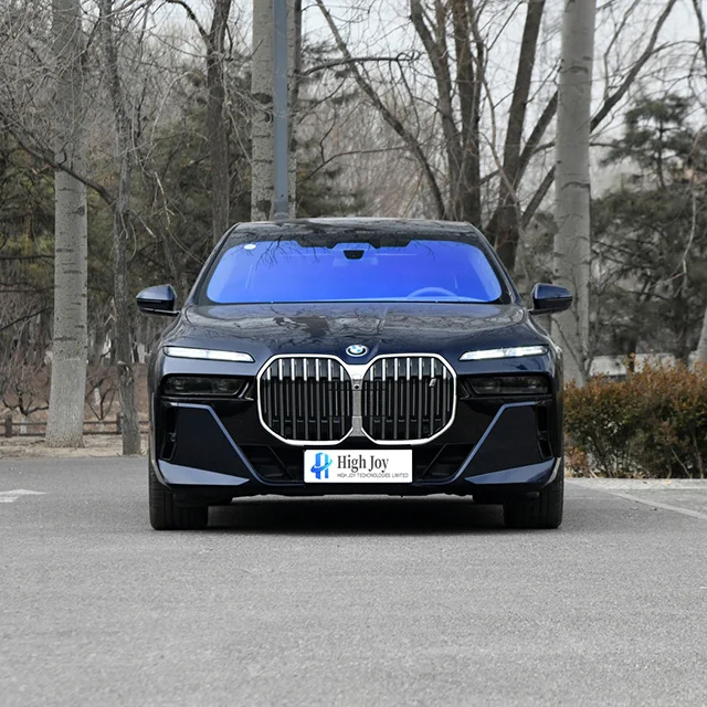 Новое поступление подержанных автомобилей для продажи B-M-W i 7 x Drive 60 L M Sport Edition Большой седан 544 Ps 610 км чистые электромобили
