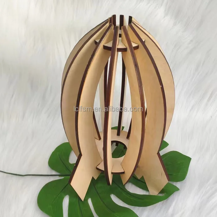 Cut and splice style wooden European rocket style home decoration lamps and lanterns wooden crafts