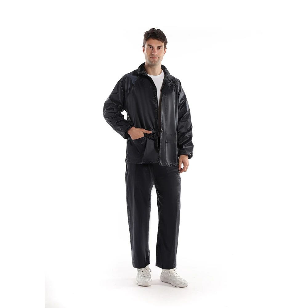 Factory Hot Selling High Quality Polyester Breathable Waterproof Fabric Customer Logo Rainsuits
