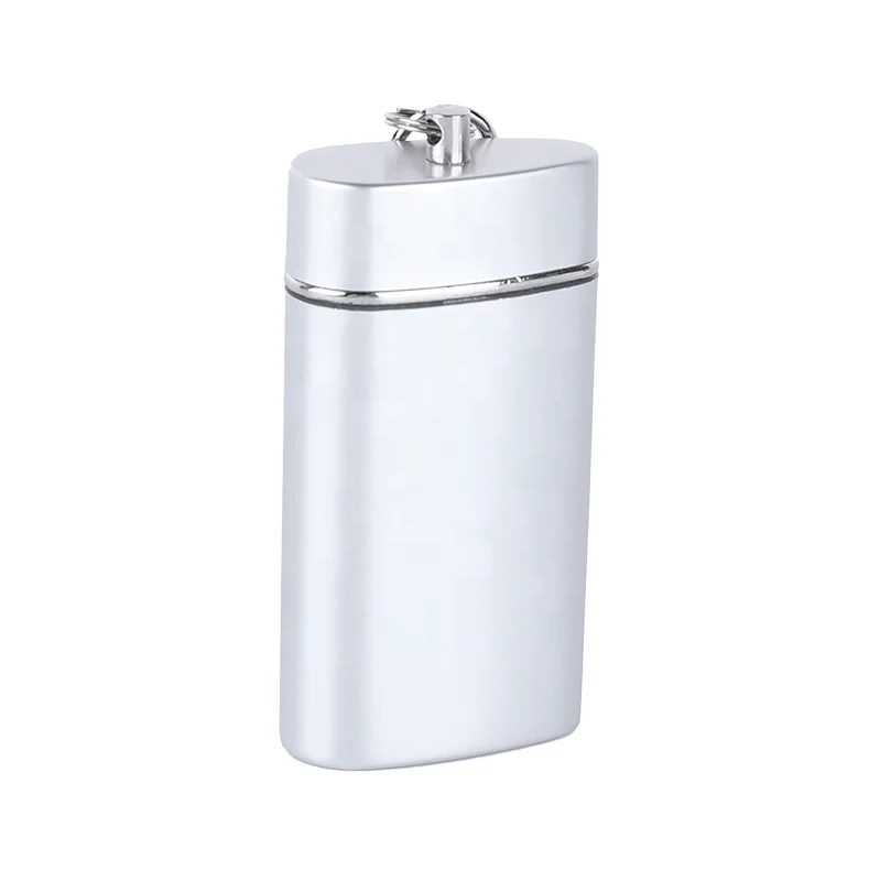 Personalized Metal Portable Smoking Cigarette Ashtray Pocket Ashtray Outdoor Tobacco Tray Mini Keychain Ashtray