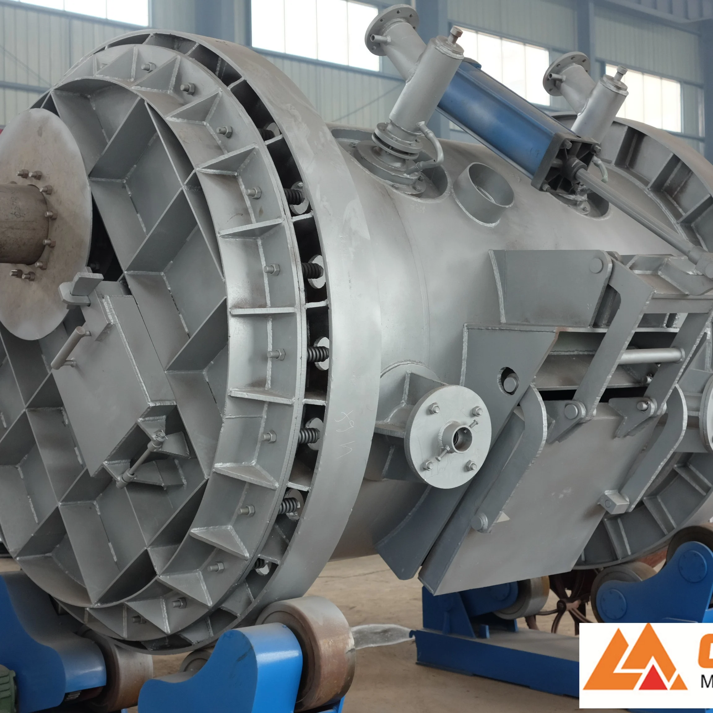 Copper anode refining machine, anode furnace