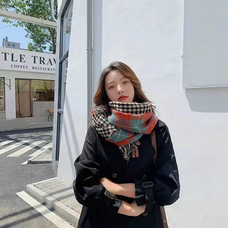 Autumn and winter new thickened warm double-sided fine grid scarf