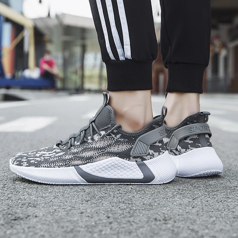 
New design breathable knitting fabric enduring athletic sneaker men sports shoes 