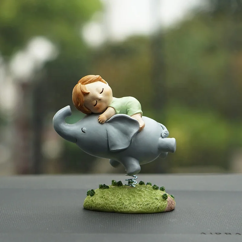 Z17170A Car interior accessories dragon figurine,  car mounted cute small 0animal decorations dinosaur resin statue