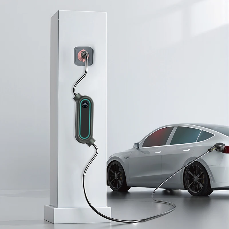16A 32A Fast 450V Ac 3 Phase Portable Evse EV Type 2 Fast Charger Mobile 11kw 22kw 16A 32A