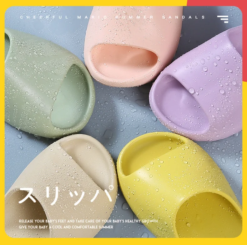 
Summer Kids shoes beach Slipper Slides Candy Color Thick Bottom Yeezy Slides Flip Flops Slides Footwear House for Girls and Boys 