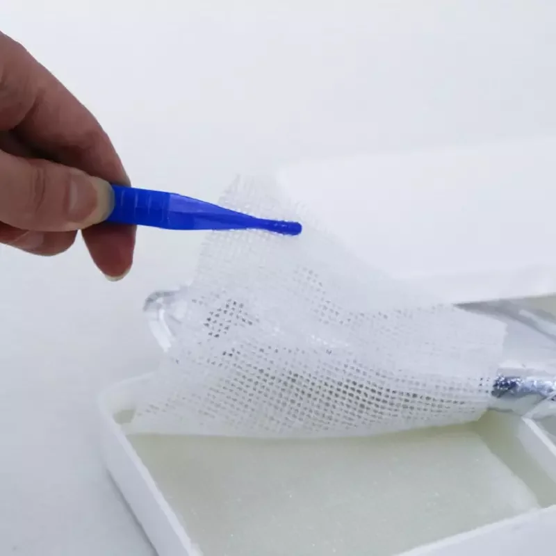 CE ISO Approved Wholesale manufacturers price  Medical High quality medical gauze paraffin dressing pad sterile vasline gauze