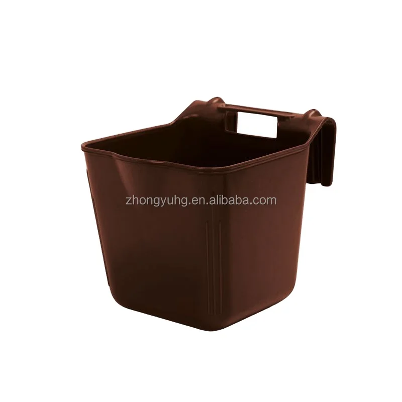 Outdoor Farm Fence Plastic Cattle Cow Horse Water Feeder Feed Bucket