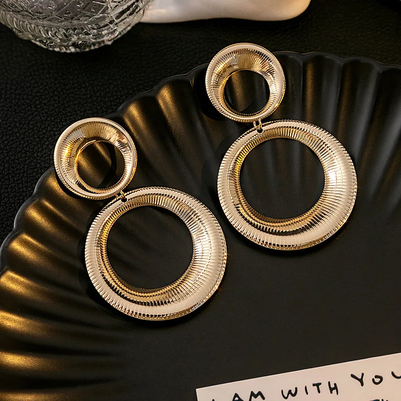 Vintage Large Striped Double Circle Earrings Jewelry Exaggerated Gold Plated Gourd Stud Earrings Women Jewelry