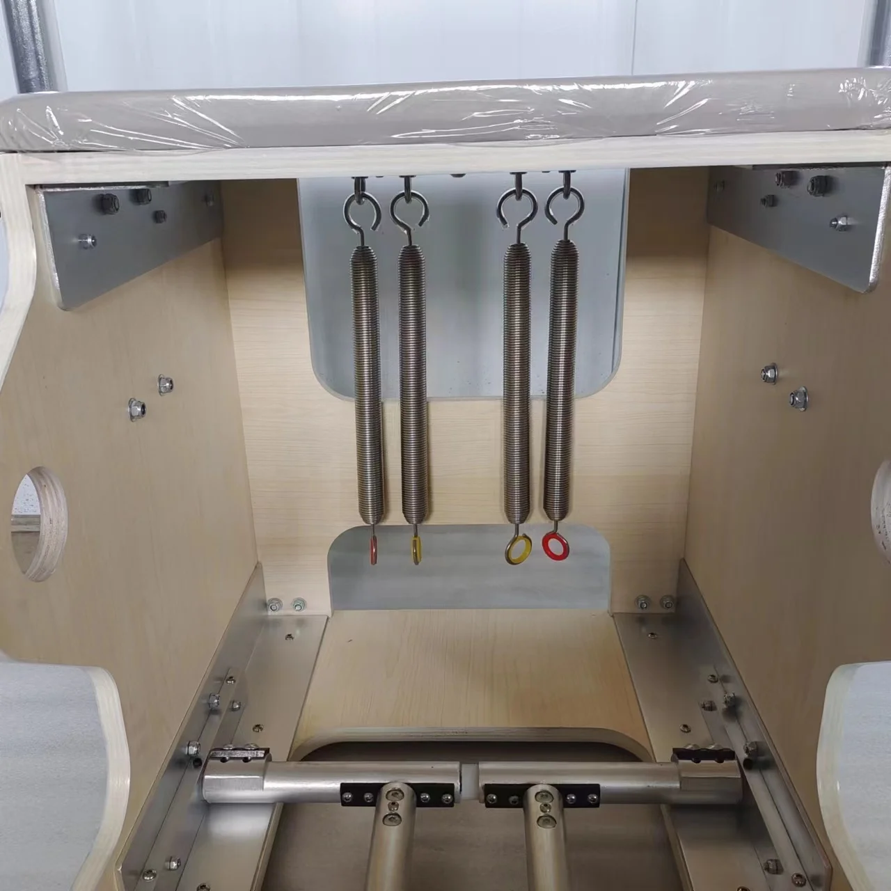 Maple Wood Studio Multi-functional Customized Exercise Body Building Fitness Yoga Pilates Wunda Chair