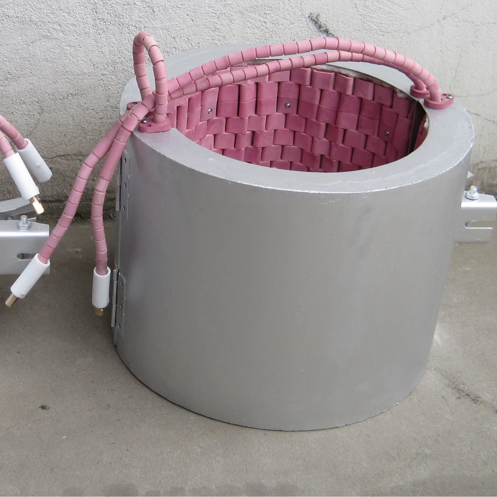 high quality 220V 10KW ceramic band heater for heat treatment