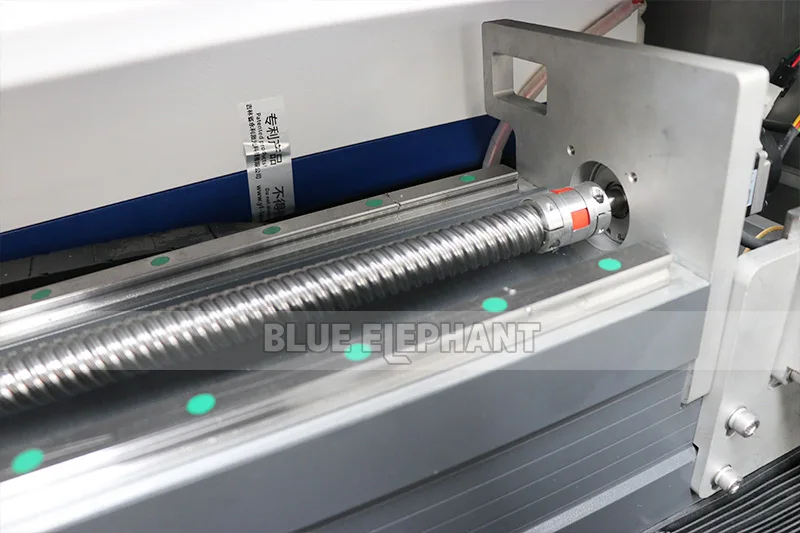 TOP Quality Steel Sheet metal 1325 laser engraving cutting machine 50w for furniture