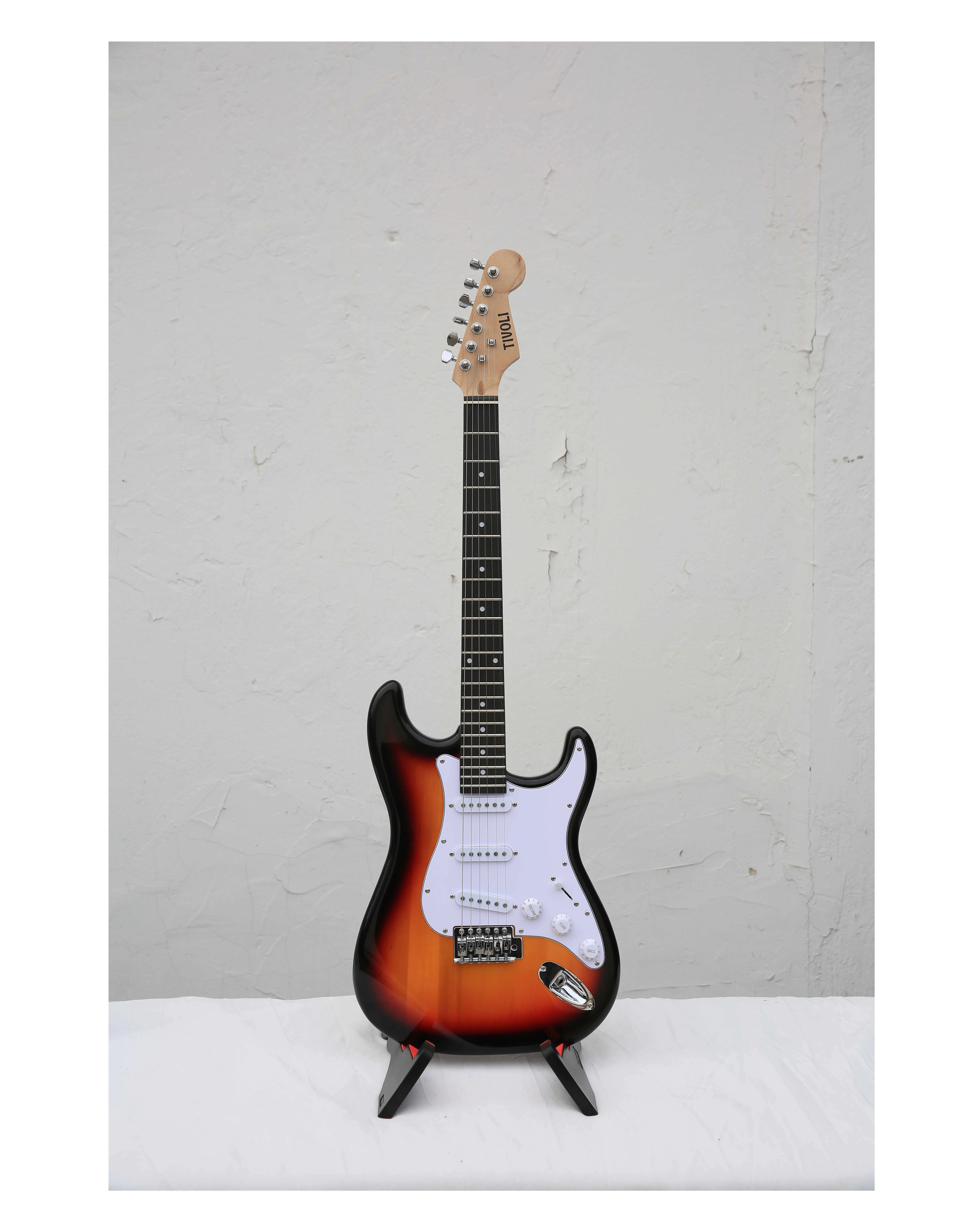 Made in China High Quality Electric Guitar Music Instruments Beginners Available Electric Guitar