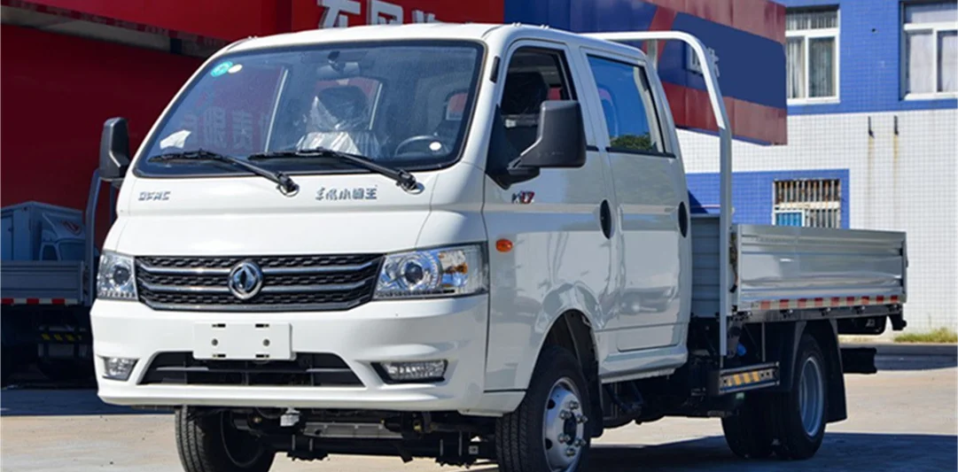 Dongfeng 4X2 3m 90kw Manual Mini Truck With Front Axles 1.5T Rear Axles 3T 6 Wheels