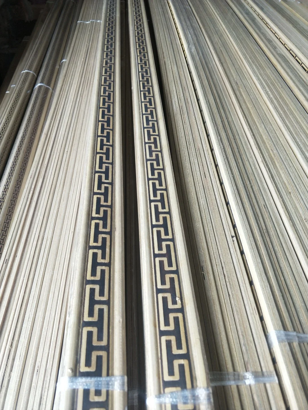 Chinese Teak Wood Moulding Wooden Door Frame Teak Wood Moulding