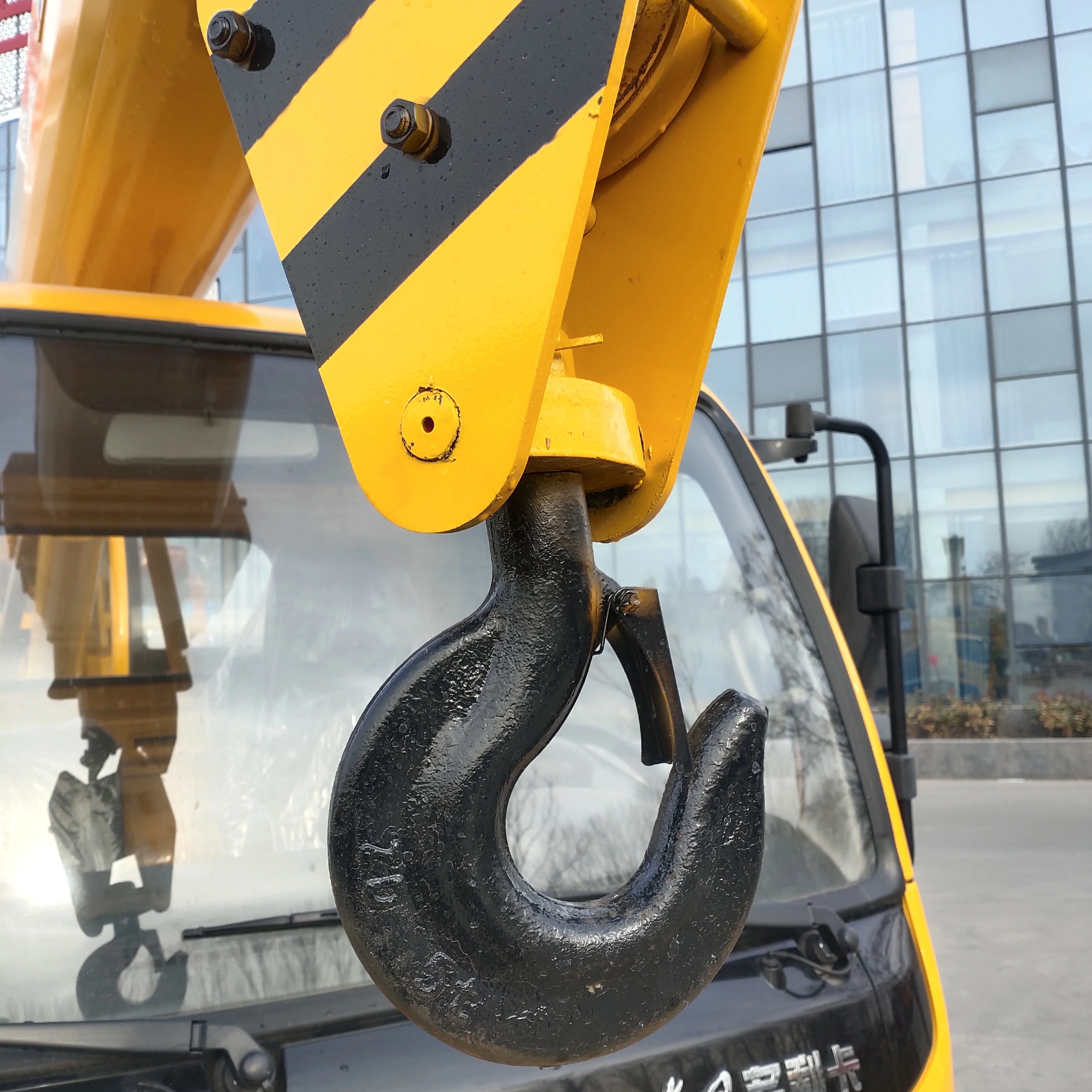 5 ton 10 t mobile automotive hydraulic truck cranes price